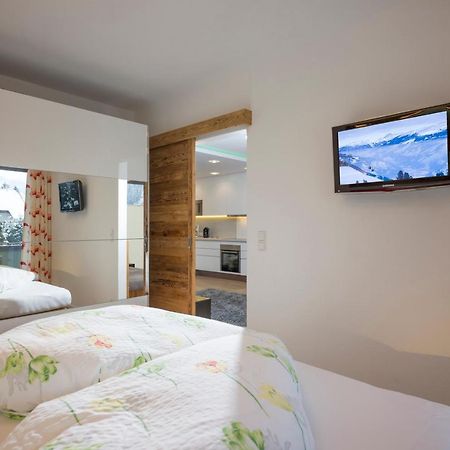 Royal Waldfeld Apartment Mayrhofen Exterior photo